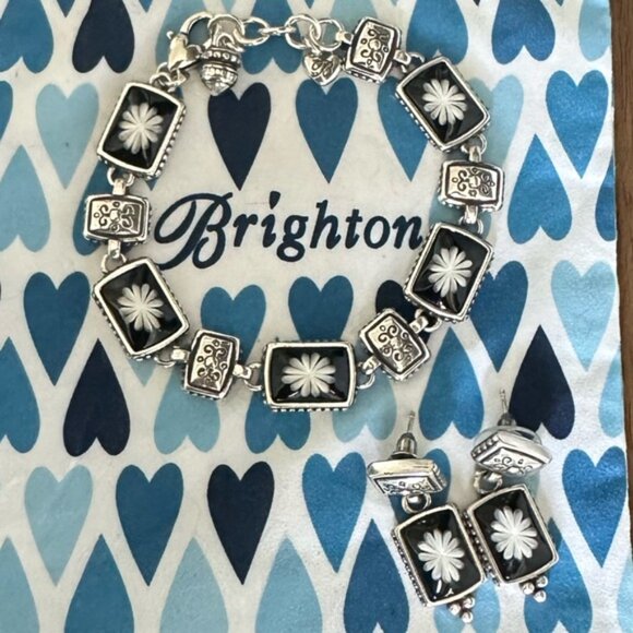 Brighton Water Lily Demi-Parure Necklace, Bracelet and Earrings Set - Picture 9 of 11